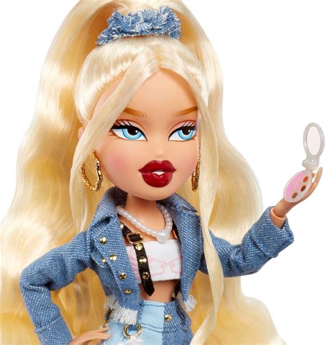 bratz dolls chloe|cloe bratz nickname.